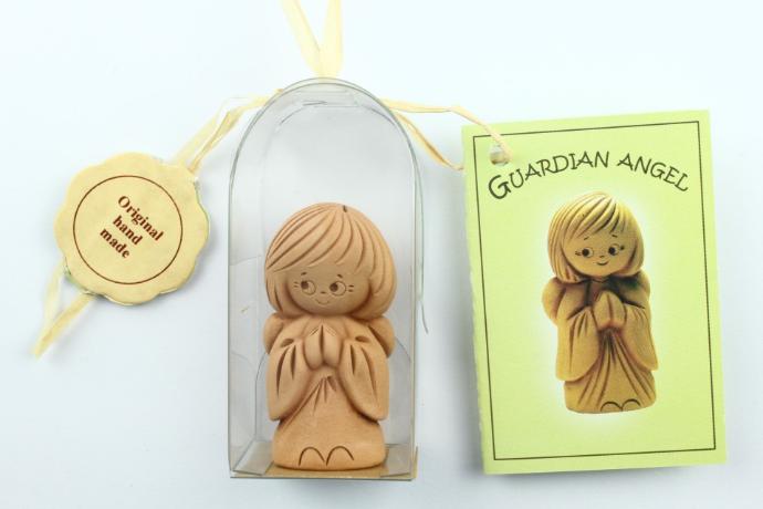 Gardian angel Girl in cello - English/UMDV-RR