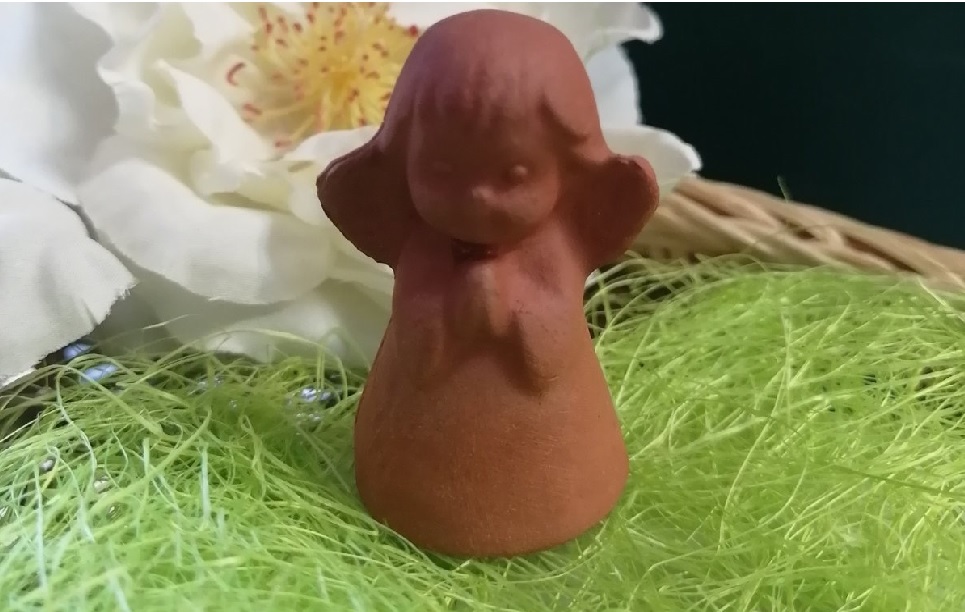 Ceramic Angel - terracotta - 4cm in box/label