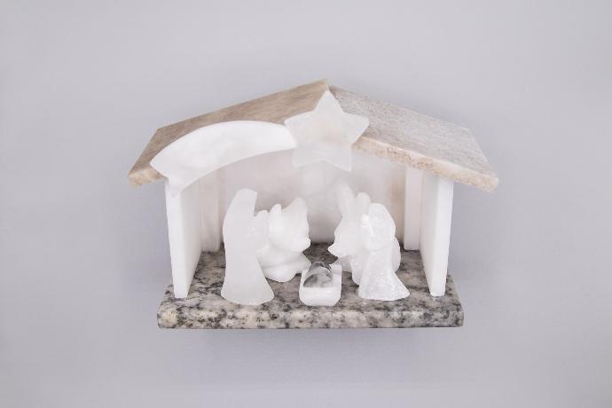 CRECHE 16.5*10*11.5CM