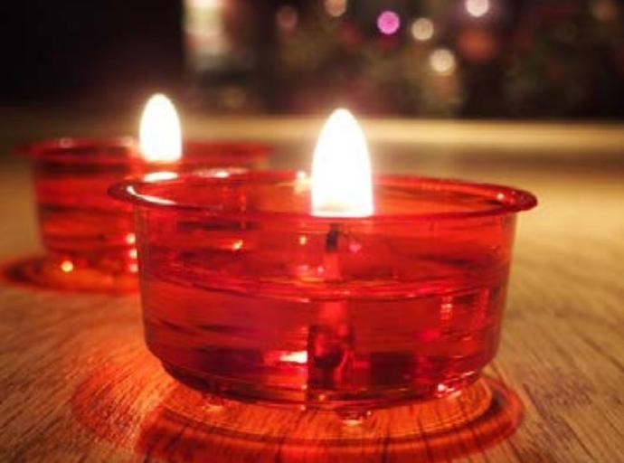 Tealights click & light 18pcs, transparent +/- 4h