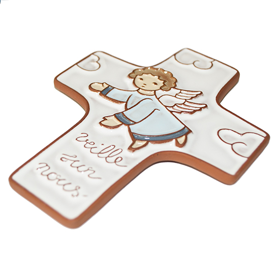 Croix  céramique - 'Veille sur nous' - bleu ciel (95x120mm)