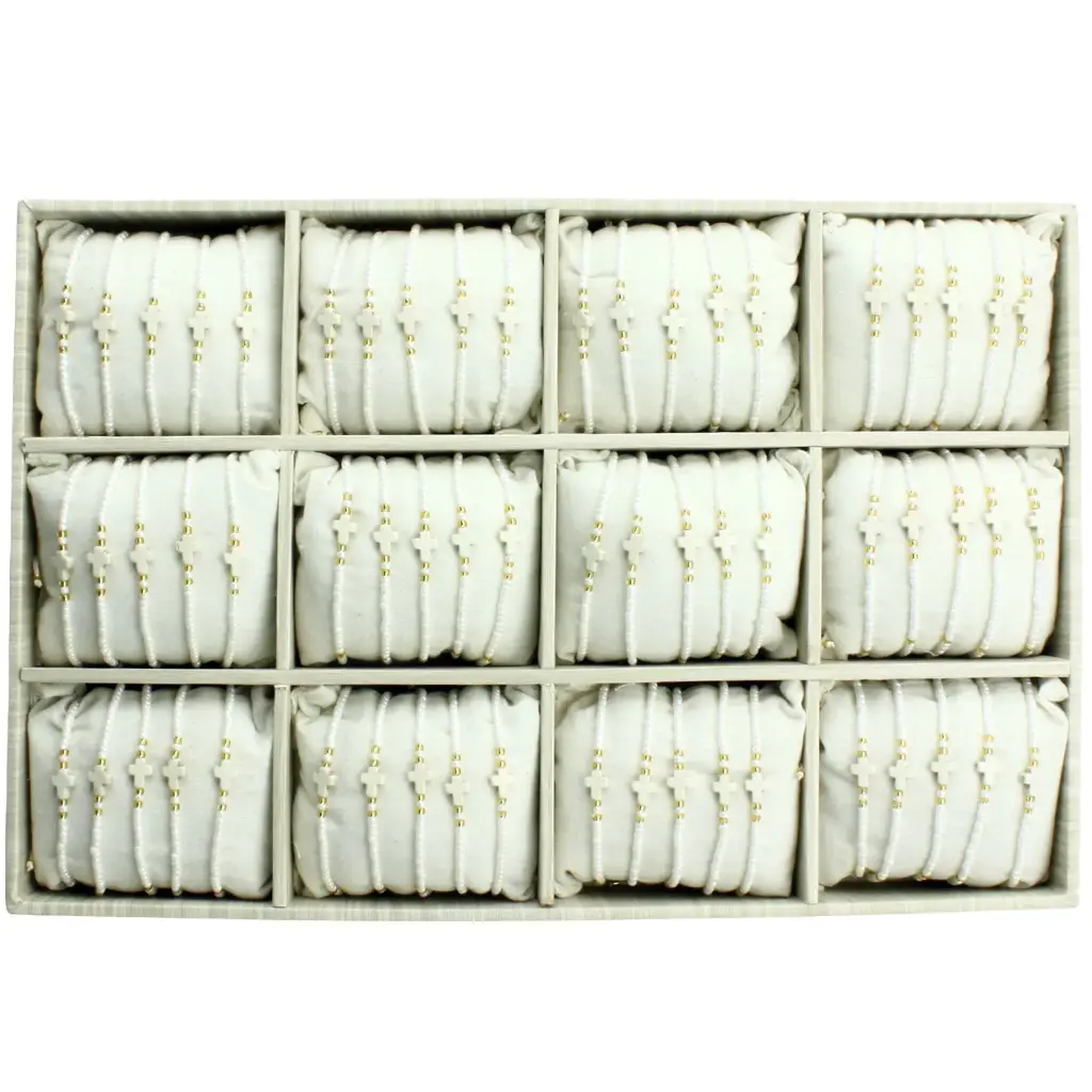 Présentoir avec 60 bracelets s/corde + Croix blanche