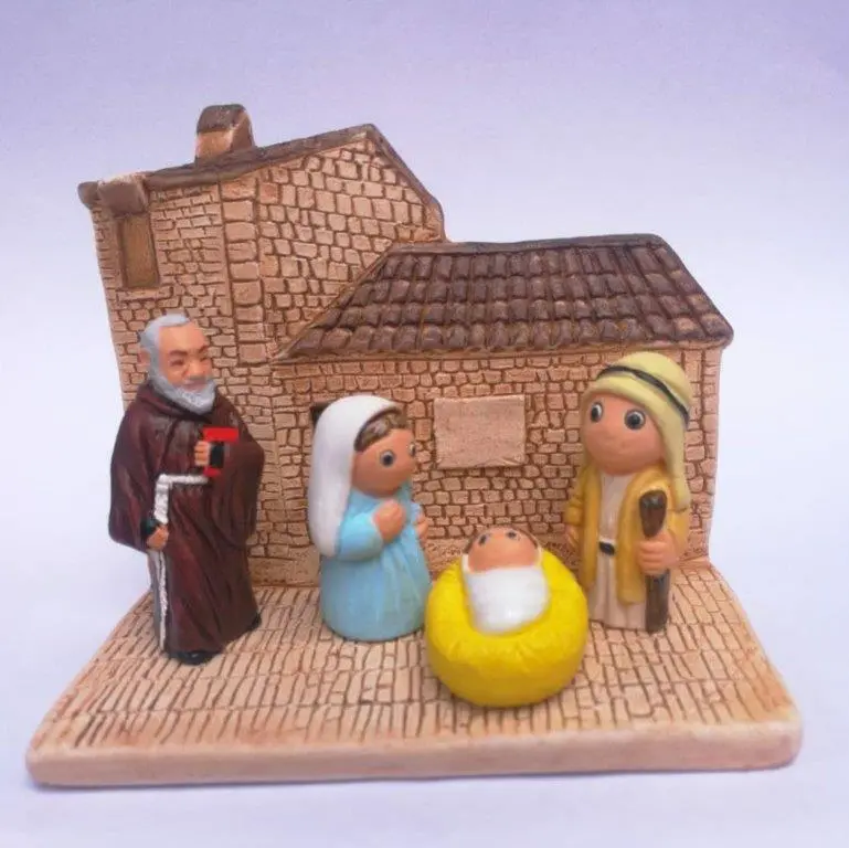 Kerstgroep "P.Pio" - 7x9cm