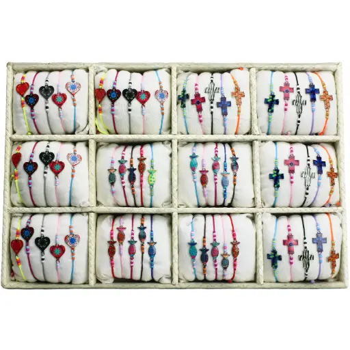 [ARM-85DIS01] Présentoir avec 3x20 bracelet s/corde Coeur/Ichtus/croix éma