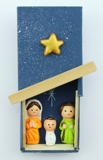 [ATM-85ETUFAM1] Aimant frigo Nativité avec etui - terre-cuite (52x38mm)