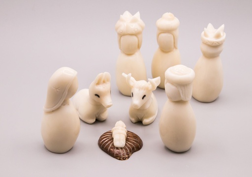 [GIR-82IVC 1] CRECHE IVOIRE VEGETALE 8 PERSONNAGES, 7CM