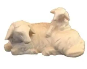 [KGR-07S01MTA09N] Liggend schaap met lam - houtsnijwerk/natuur (voor kerstgr H 9cm)