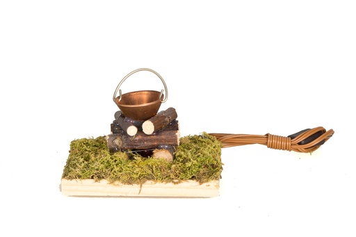 [KMP-22566] Kampvuur met ketel - 6,5x5,5x13cm