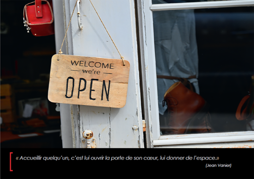[CRT-24CS634] Accueillir quelqu'un, c'est luui ouvrir la porte de son coeur…