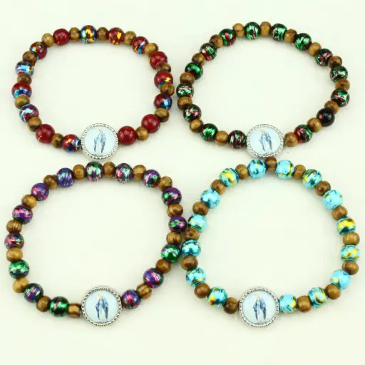 [ARM-35M008] Bracelet child - elastic/wood + glass/assorti - Our Lady